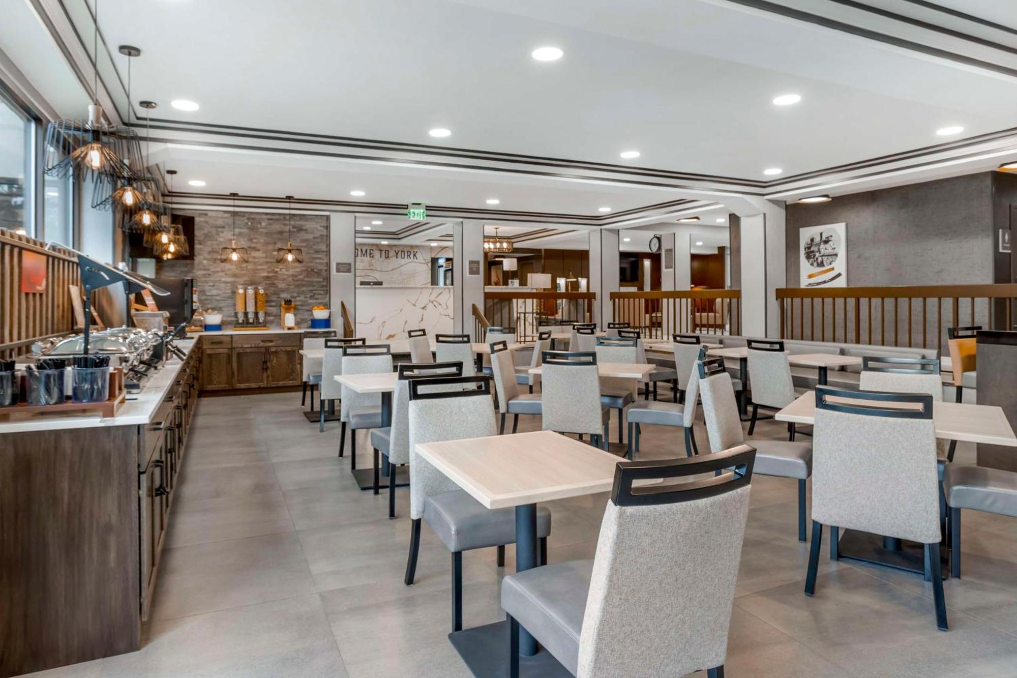 Best Western Plus Heritage Rail Inn & Suites York Luaran gambar