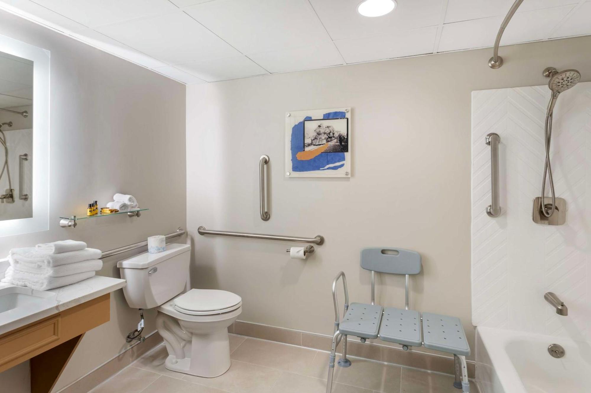 Best Western Plus Heritage Rail Inn & Suites York Luaran gambar
