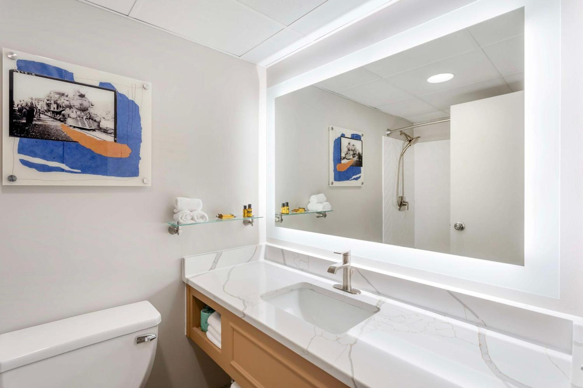 Best Western Plus Heritage Rail Inn & Suites York Luaran gambar