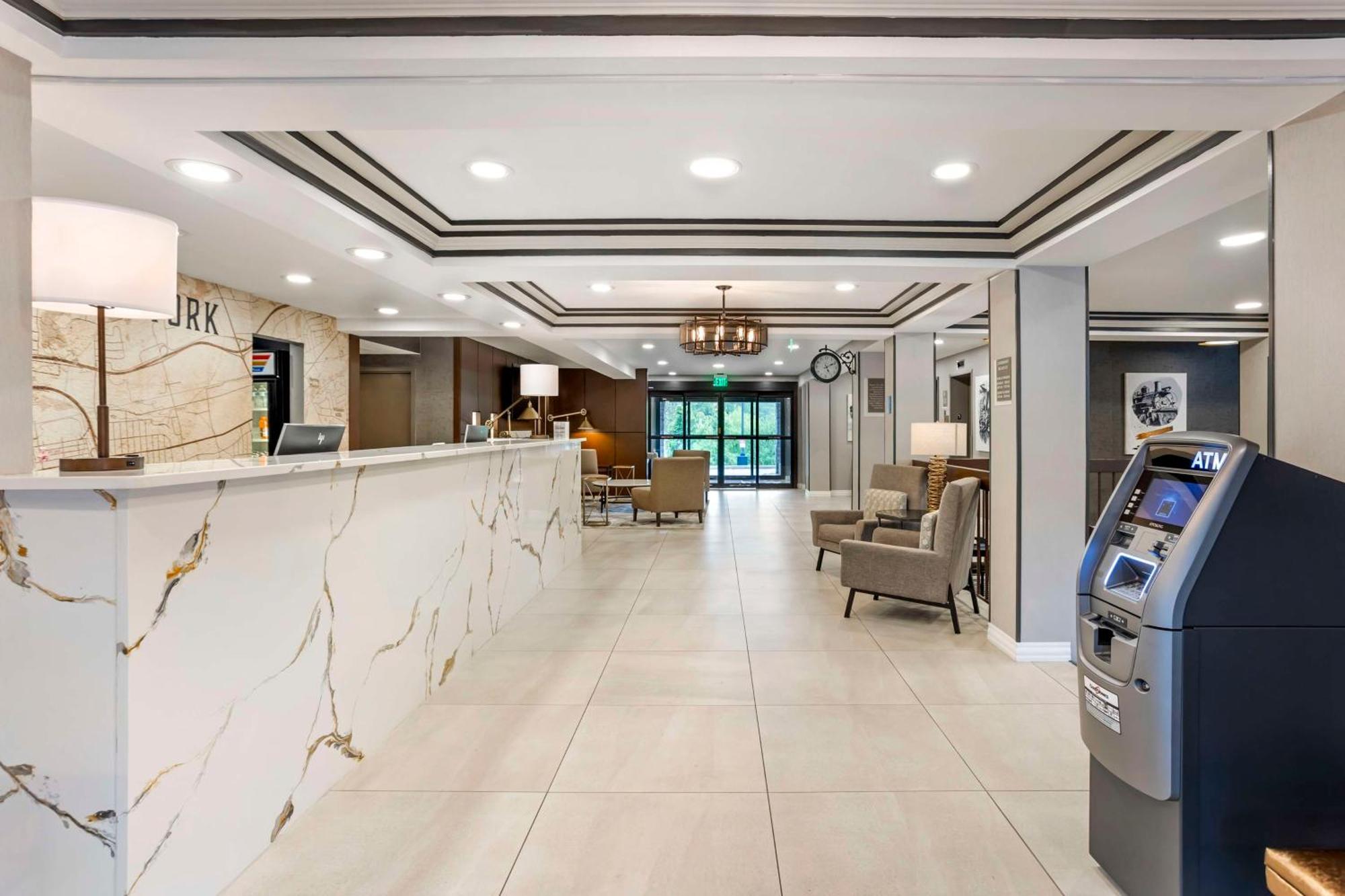 Best Western Plus Heritage Rail Inn & Suites York Luaran gambar